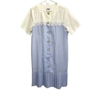 Vintage 1980s Woven Charleston Blue & White Pleated Trim Dress ILGWU Manikin 18